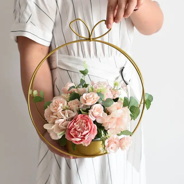 Round Hanging Flower Basket